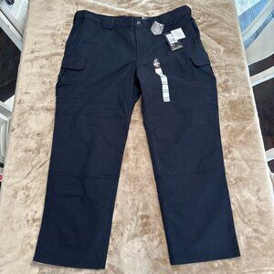 5.11 Tactical Cargo Series Men's size 44x30 Navy Blue Pants Flex Tac